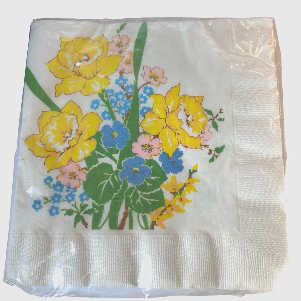 NOS Vintage Hallmark 1970-1980 Spring Flower Large Dinner 15 Napkins 17" X 17"